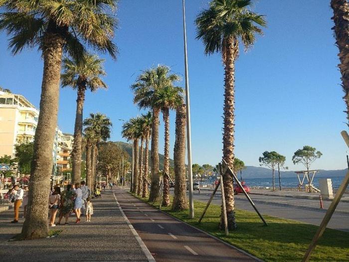 Aura Vlorë Exterior foto